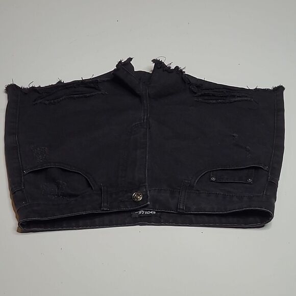 8 NASTY GAL DENIM BLACK CUT OFF HIGH RISE FESTIVAL SHORTS LIKE NEW - Picture 5 of 13